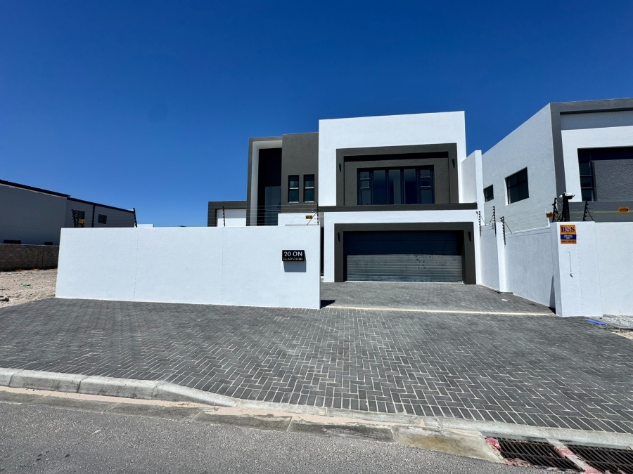 4 Bedroom Property for Sale in Sandown Western Cape